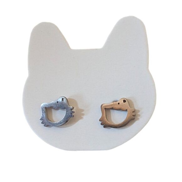 Kitty Iconic Cat Face Shaped Minimalist Dainty Silver Stud Earrings - Picture 7 of 7